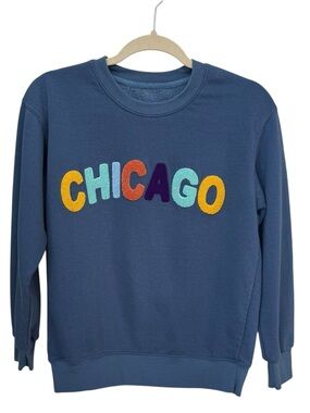 New York Popular Colorful Blue Crewneck Long Sleeve Chicago Sweatshirt. Small.